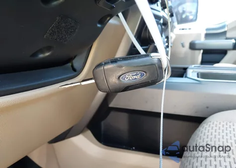 2017 Ford F-150 Xlt из США, поврежденный, VIN 1FTEW1CF9HFA09587